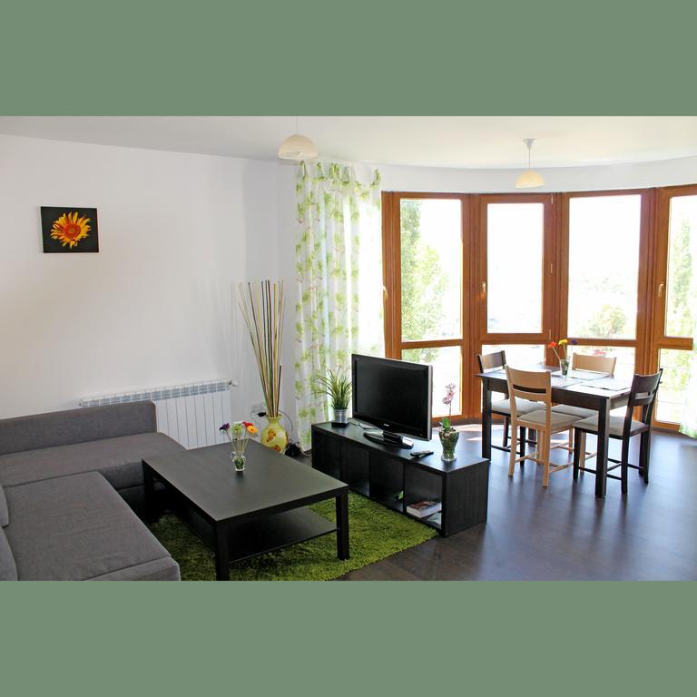 Flora Apartment Centrum Sofia Bilik gambar