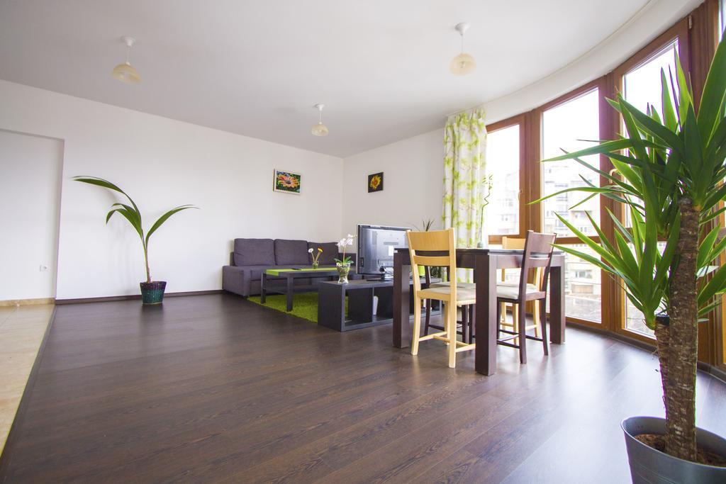 Flora Apartment Centrum Sofia Luaran gambar